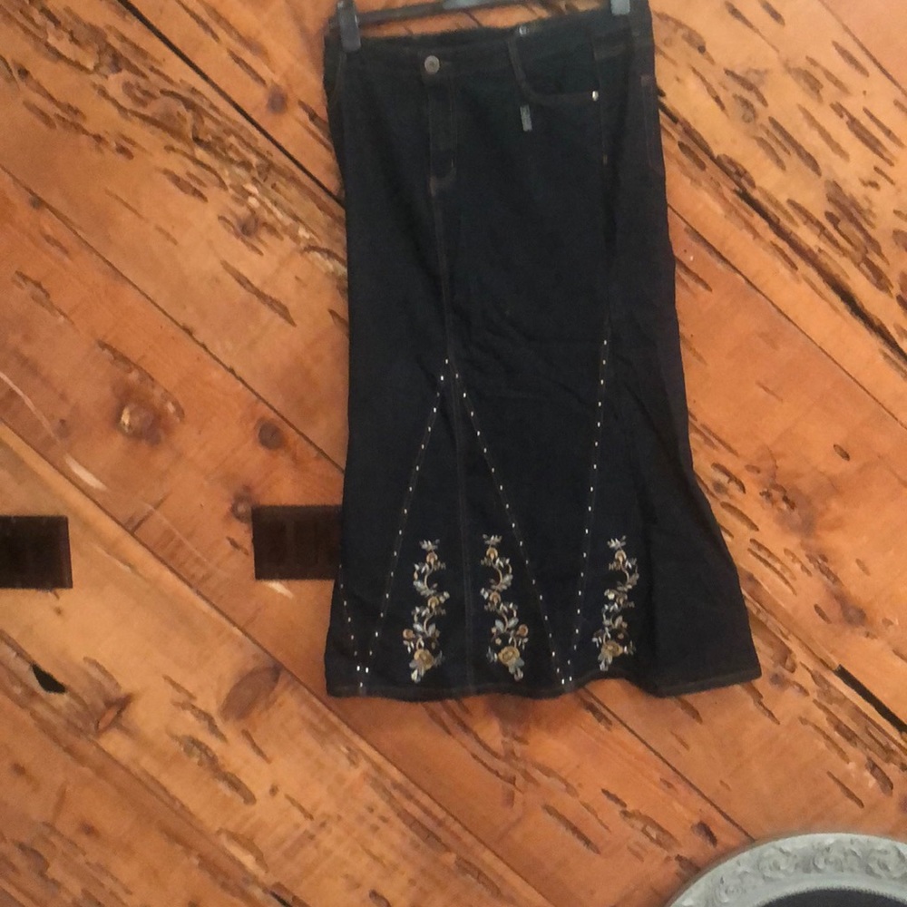 long skirt jeans with stones and embroidery